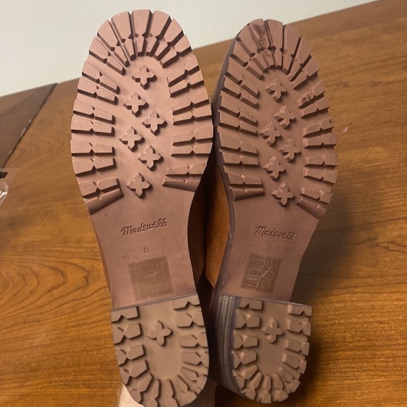 MadeWell The Mindy Lugsole Mule in Leather NH224 - Picture 6 of 7